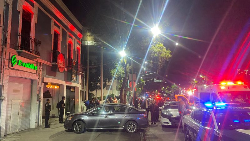 Balean a ciudadanos venezolanos en bar de la CDMX; dos fallecieron 