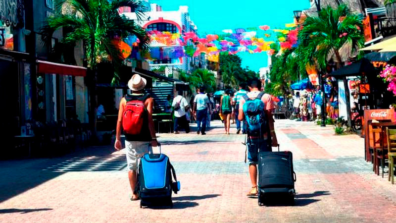 México ingresa 3.67 mil mdd en marzo; gasto de turistas aumenta 