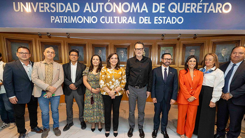 Asiste Mauricio Kuri a la Toma de Protesta del Patronato de la UAQ 2025 – 2028 