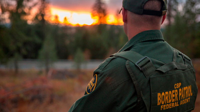 Detenciones de migrantes en frontera de EEUU repuntan 16.7% mensual en abril 