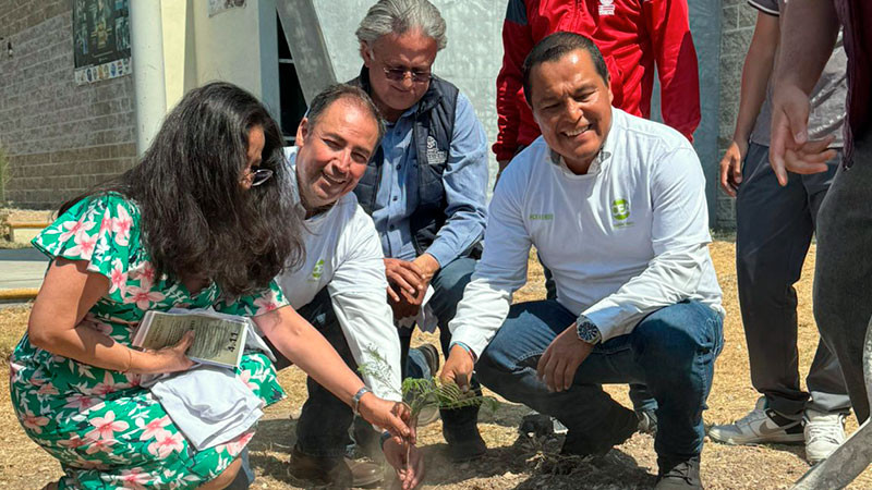 Inicia CEA Querétaro reforestación por migración de recibos 