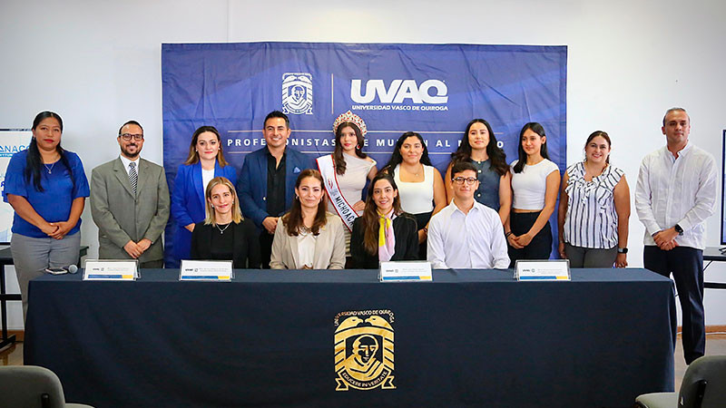Signa Canaco Morelia convenio en pro de la vinculación con la UVAQ 