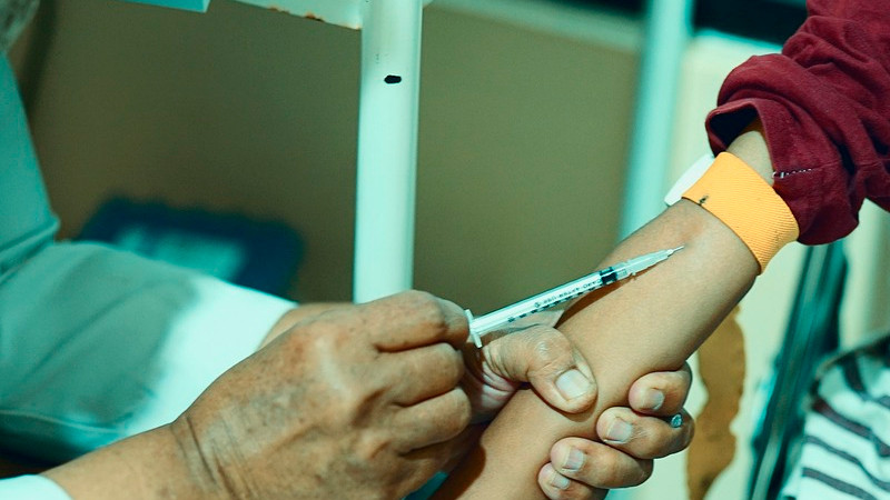 Al menos dos niños se intoxican con clonazepam en primaria de León; compañero se los habría dado 