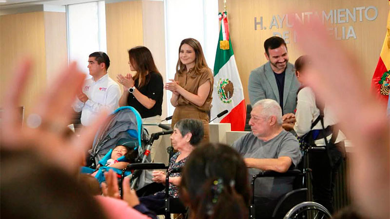 DIF Morelia entrega más de 130 apoyos funcionales y auditivos en beneficio de la inclusión  