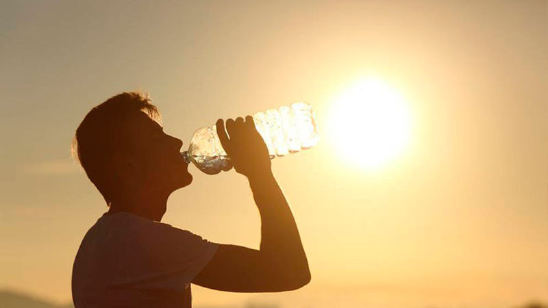 Van cuatro muertes por golpe de calor en México 
