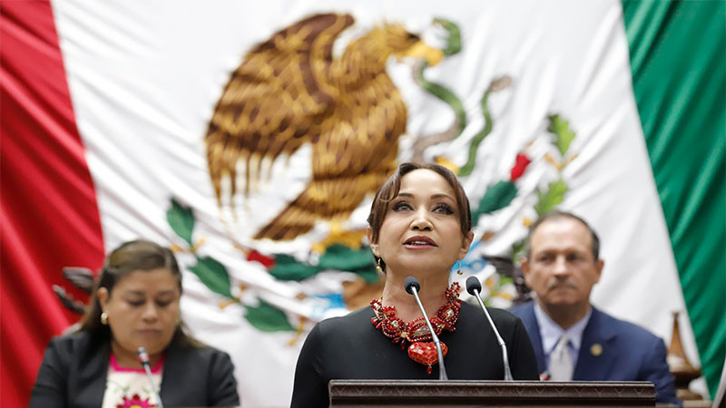 Itzé Camacho propone tipificar el acecho como delito en Michoacán 
