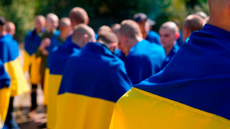 Ucrania y Rusia acuerdan intercambiar mil prisioneros de guerra cada bando 