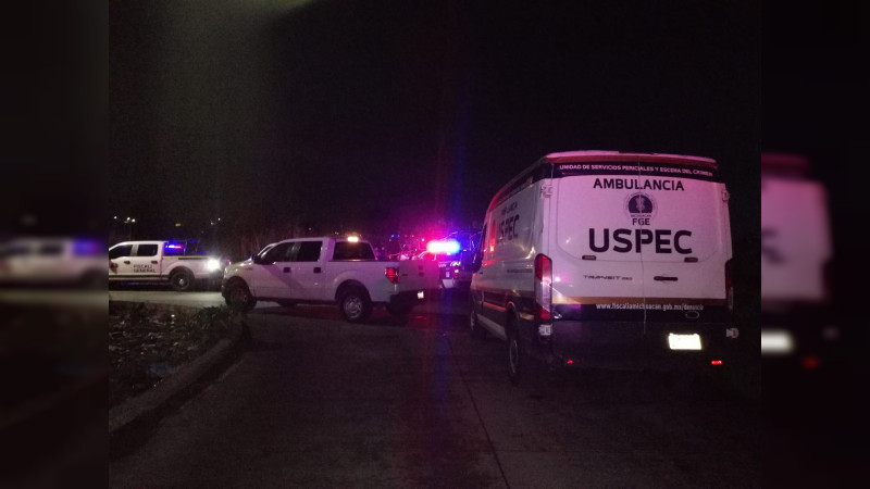 Ataque armado contra familia deja un muerto y dos heridos en carretera de Ario de Rosales, Michoacán 