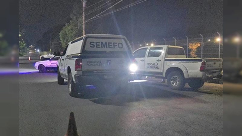 Fiscalía General ejecuta cateo en bar de Morelia; asegura sustancia ilegal 