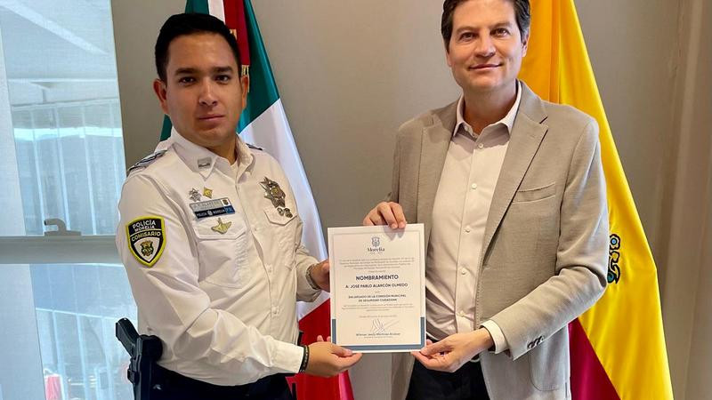 Entrega Alfonso Martínez nombramiento a Pablo Alarcón como encargado de la Comisión Municipal de Seguridad Ciudadana 