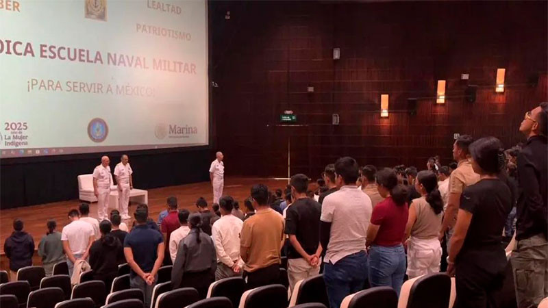 Semar brinda apoyo a las familias de las victimas del Buque Cuauhtémoc  