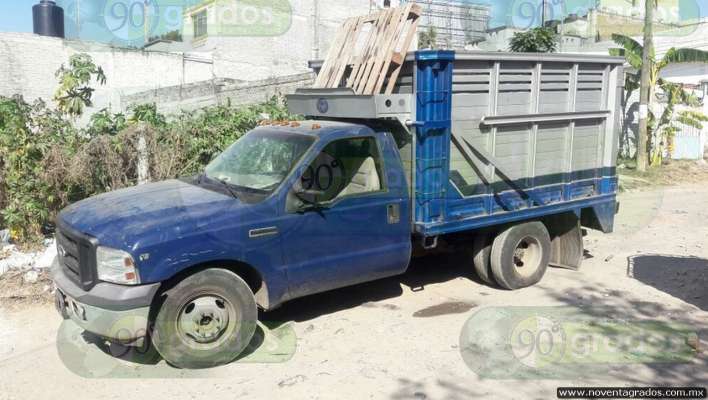 Detienen a seis y aseguran 21 vehiculos e hidrocarburo robado, en Tarímbaro - Foto 2 
