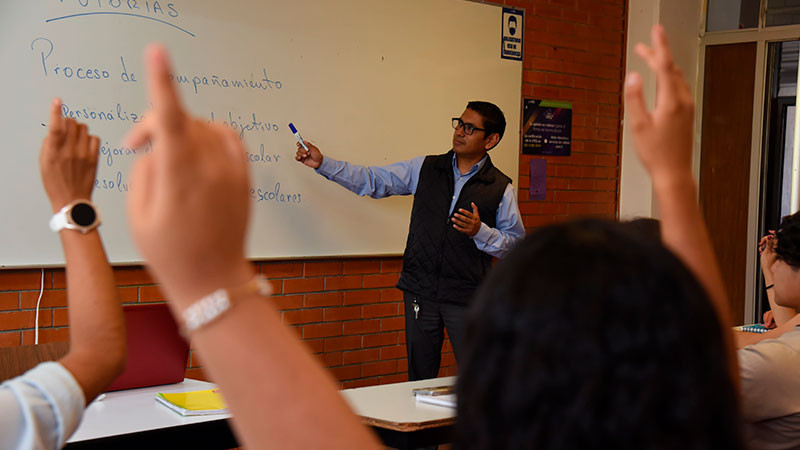 Lanza Universidad Tecnológica de Querétaro Diplomado Habilidades Claves para Tutores Efectivos 