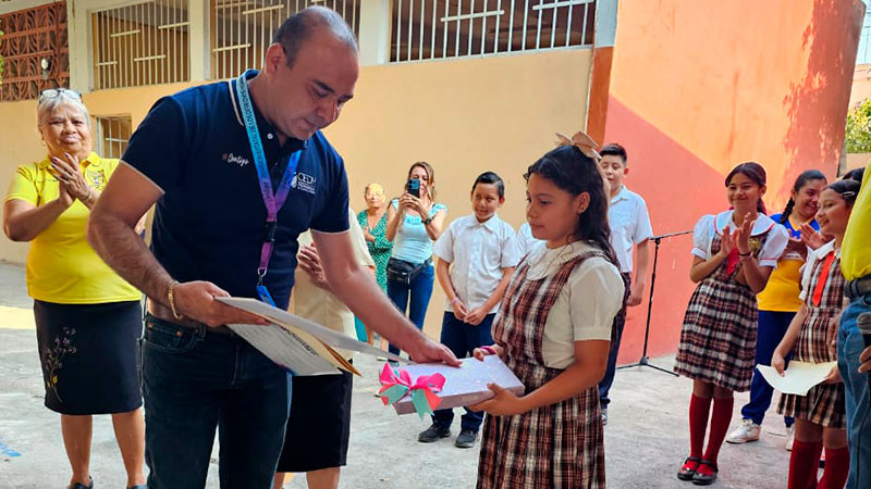 Por primera vez una niña de Huetamo gana premio de dibujo infantil convocado por la CEDH 