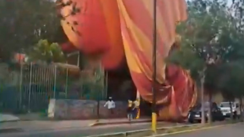 Se desploma globo aerostático en San Martín de las Pirámides; hay 12 heridos 