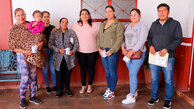 Alma Mireya González escucha y atiende de cerca a la ciudadanía 