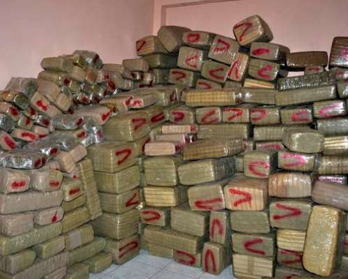 Asegura Ejército 7 toneladas de marihuana en una cueva en Sonora 