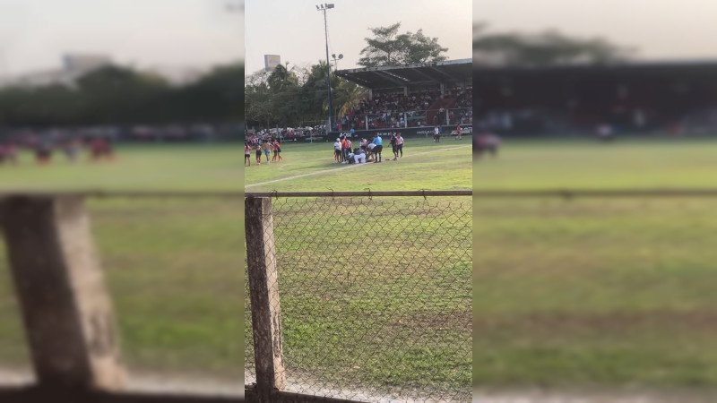 Muere una joven de 15 años en partido de fútbol en LC, Michoacán 
