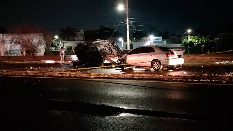 Deja choque volcadura el saldo de 2 mujeres sin vida y 2 lesionados en la colonia Arboledas de Celaya, Guanajuato 