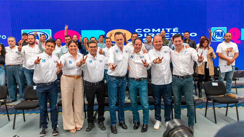 Celebra PAN 10 años de Estampida Azul en Querétaro  