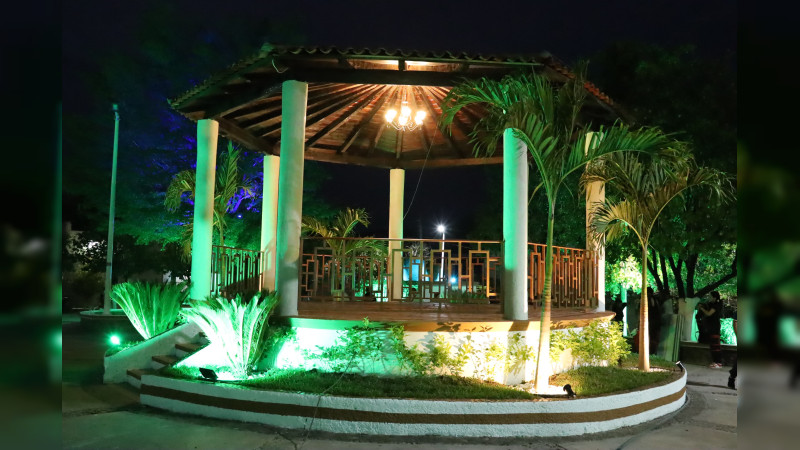 El jardín del Toreo se suma a los espacios públicos restaurados en Huetamo 
