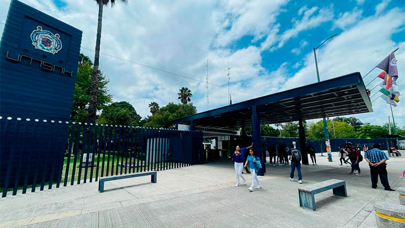 Afiliados al SPUM reciben pago de prestaciones derivadas de la cláusula 73 del CCT