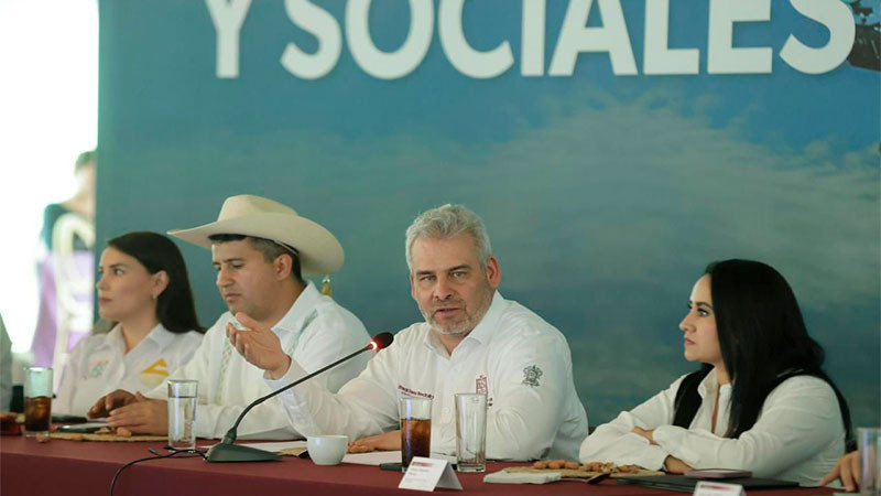 Continúan Bedolla y sector social-productivo de Uruapan coordinación para el desarrollo 