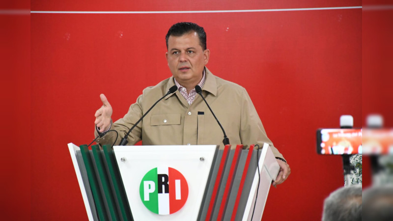Respalda Memo Valencia a edil de Uruapan; asegura que nunca llamó a tomar justicia por propia mano 