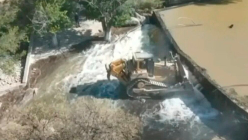 César Duarte construyó presa en una de sus propiedades para acaparar agua: Conagua 