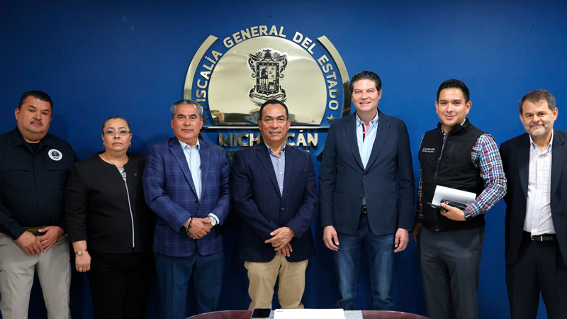Fiscal General de Michoacán, sostiene reunión de trabajo con el presidente municipal, de Morelia, Alfonso Martínez 