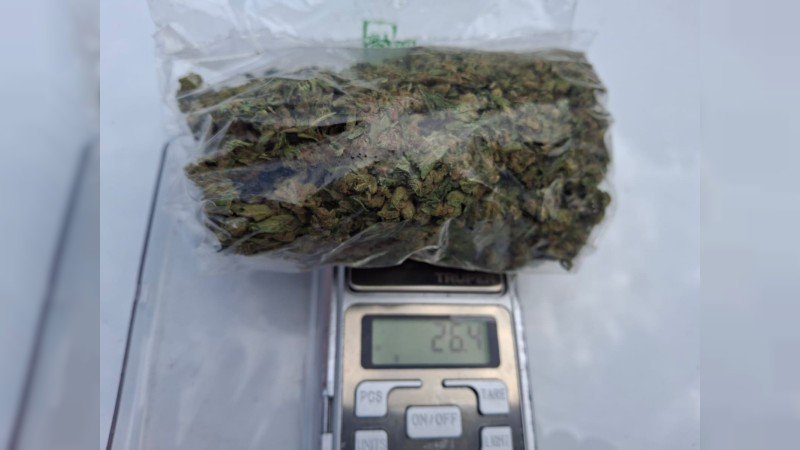 En Pátzcuaro, Michoacán detienen a sujeto en posesión de drogas