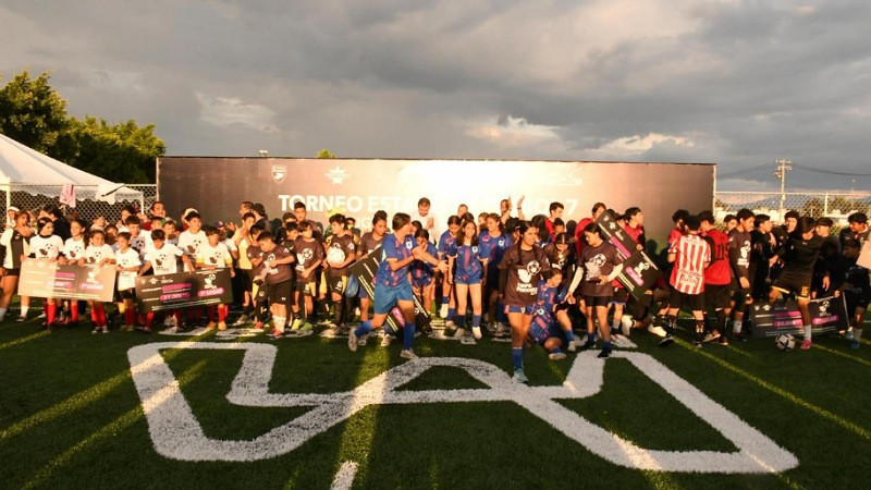 Michoacán recupera espacios públicos con torneo de fútbol: SESESP 