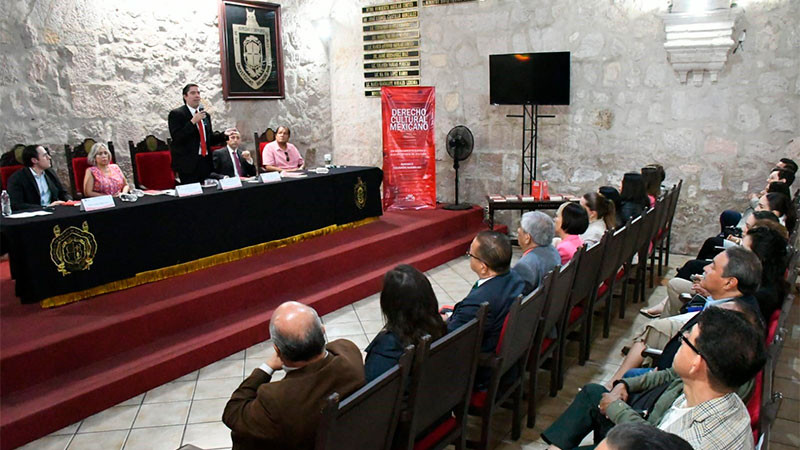 Cimientos de México están basados en la cultura: Bismarck Izquierdo Rodríguez 