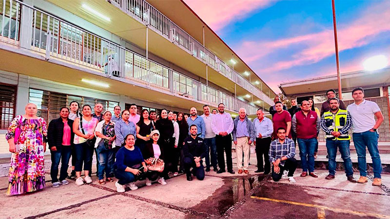 Secundaria Técnica 3 es segura; obras del teleférico continúan 