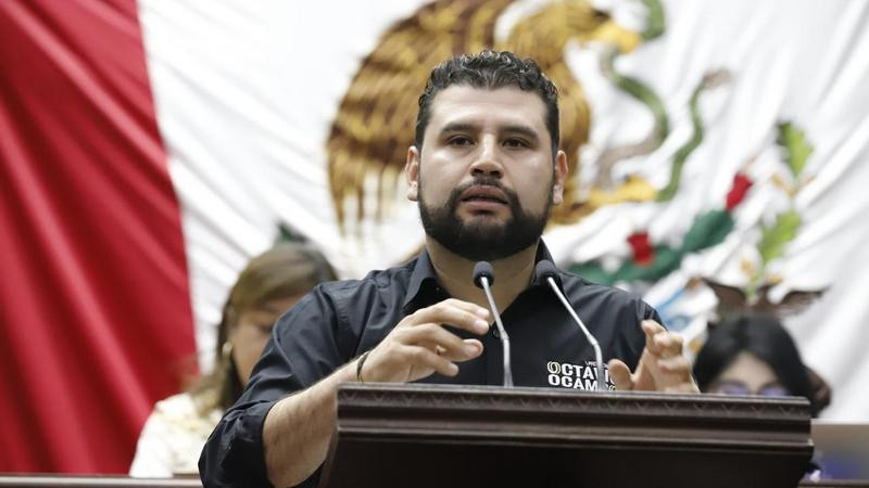 Octavio Ocampo presenta iniciativa para aumentar protección a personas con discapacidad en Michoacán 