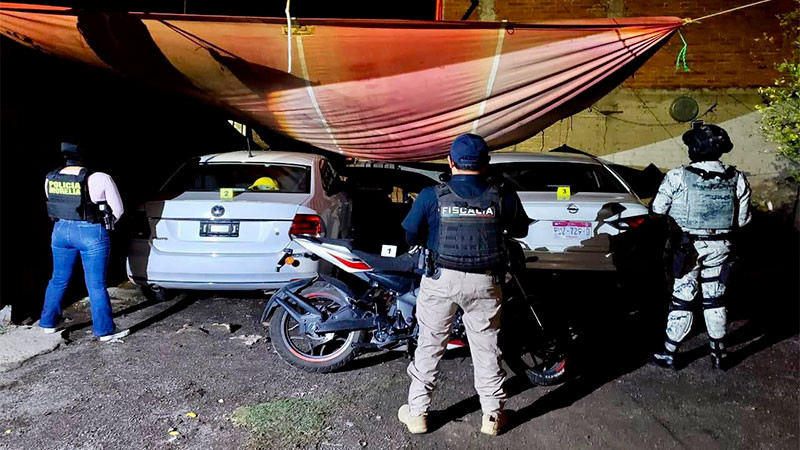 En Tarímbaro, Michoacán: Aseguran y recuperan siete vehículos con reporte de robo y decomisan 447 dosis de estupefacientes 