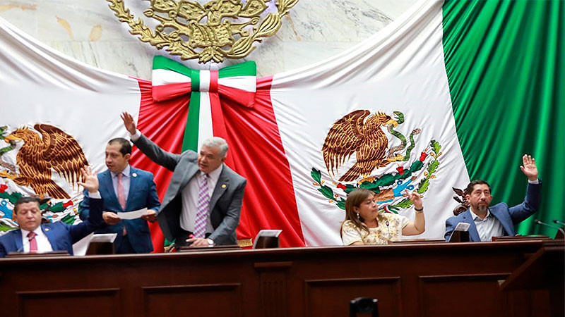 Convoca Congreso a proponer merecedores a la Condecoración “Suprema Junta Nacional Americana”, 2025  
