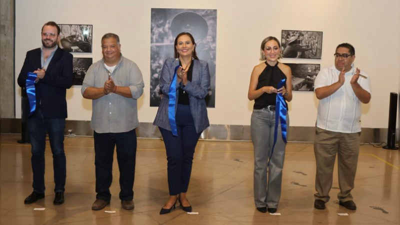 Inaugura Martha Soto exposición fotográfica La Vida en el Picacho 