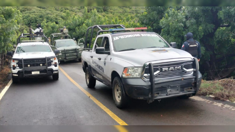 Piden intervención de autoridades ante posible cuerpo embolsado en Apatzingán, Michoacán: Tiene varios días bajo un puente 