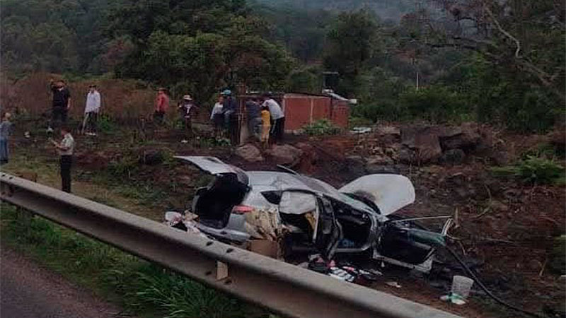 Fallece en un hospital octogenaria que sufrió accidente automovilístico en Uruapan, Michoacán 