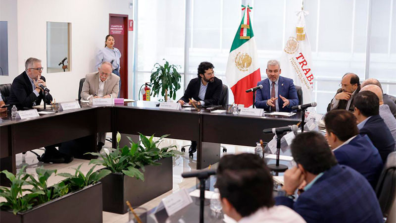 Formalización laboral, compromiso compartido con Sheinbaum: Bedolla 