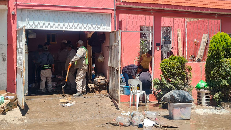 Refuerzan labores de atención a la población afectada por las intensas lluvias en Mineral de la Reforma, Hidalgo 