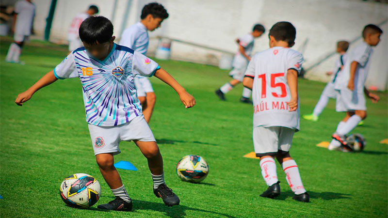 ‘Estrellas del Mañana’ del DIF Morelia participan en visorías del Club Toluca  