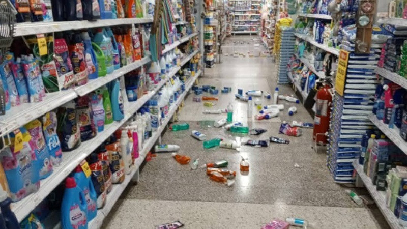 Sismo magnitud 5.5 sacude Bogotá, Colombia 