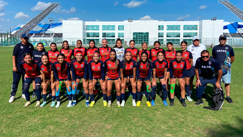 Equipos de fútbol soccer de la UMSNH pelearán por El Oro en la Universiada Nacional 2025