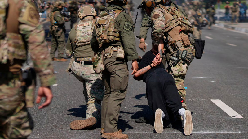 Amnistía internacional critica "militarización" de control migratorio en EEUU 