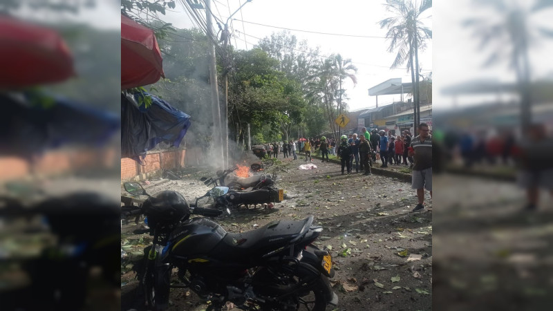 Sacuden a Colombia 17 atentados con explosivos este martes: Crimen despliega todo su arsenal, desde drones hasta coches bomba