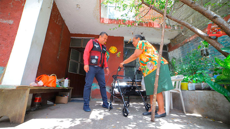 Mano a Mano Camina Seguro, programa de Juan Carlos Barragán continúa llevando esperanza a adultos mayores en Morelia 