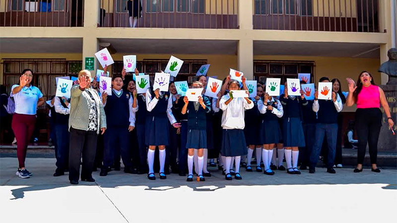 Refuerza Quiroga su compromiso con la niñez y adolescencia 