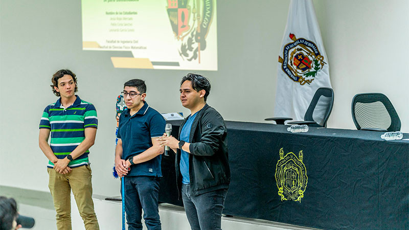 Rigor académico y compromiso social caracterizan proyectos de investigación de estudiantes de la UMSNH: Secretaría Académica 
